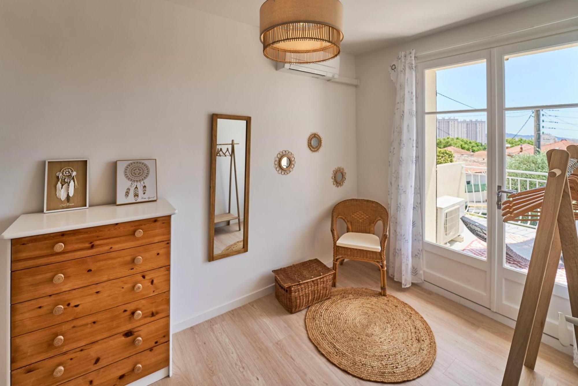 Villa La Provencale - Jacuzzi, Bbq, Jardin & Clim